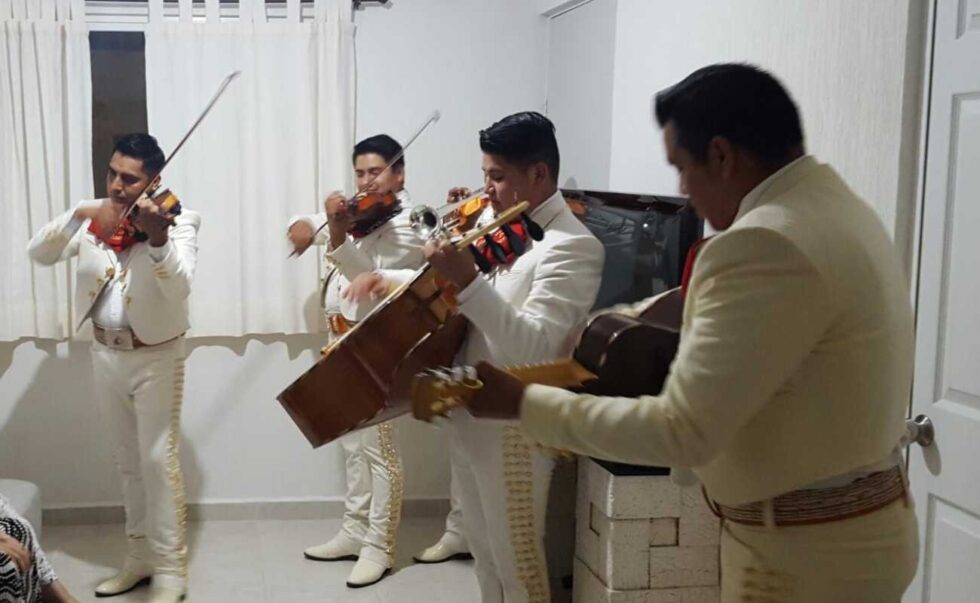 Mariachis en Teoloyucan