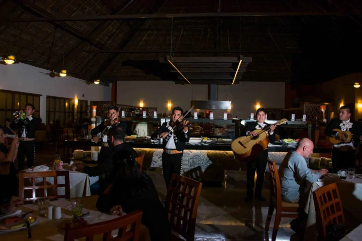 Mariachi económicos en Izcalli Precios de Mariachis en Izcalli