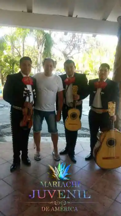 Mariachis en Teoloyucan Mariachis en Teoloyucan precios